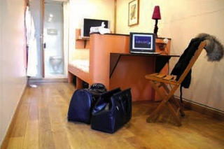 Illustration for article titled Pop-Up Hotel Rooms